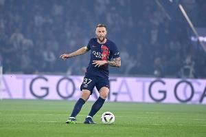 记者：费内巴切深入商谈引进什克里尼亚尔，交易方式为永久转会