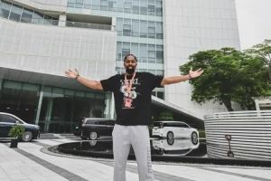 丁威迪中国行——​​​入职361° 多年的同事，今天来上班了～