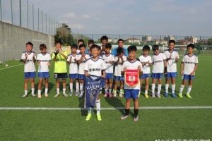 美籍少年薛乔治的长春亚泰体验训练记