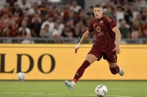 英媒：埃弗顿3700万镑求购罗马中锋多夫比克，两家俱乐部同一老板